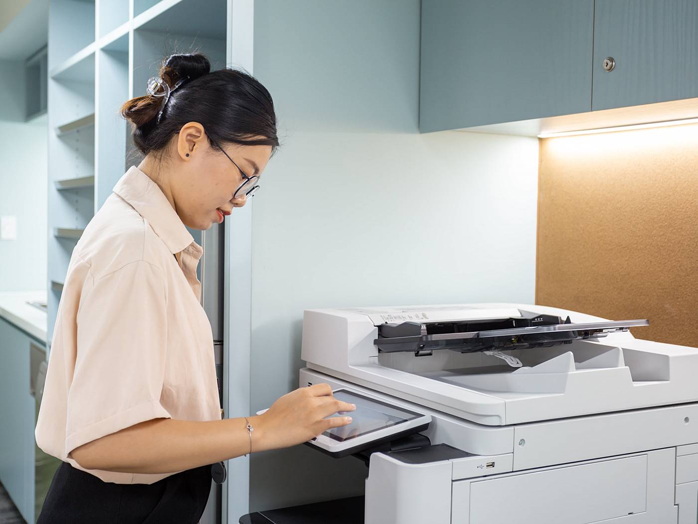 Văn phòng trọn gói Regus Worc@Q2, Thảo Điền, Quận 2, TP.HCM - Vlook.vn